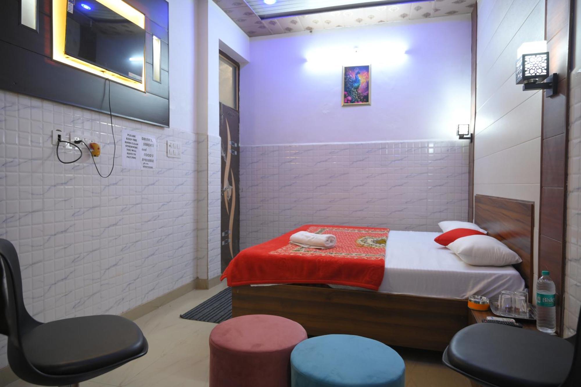 Hotel Starlight Meerut Dış mekan fotoğraf