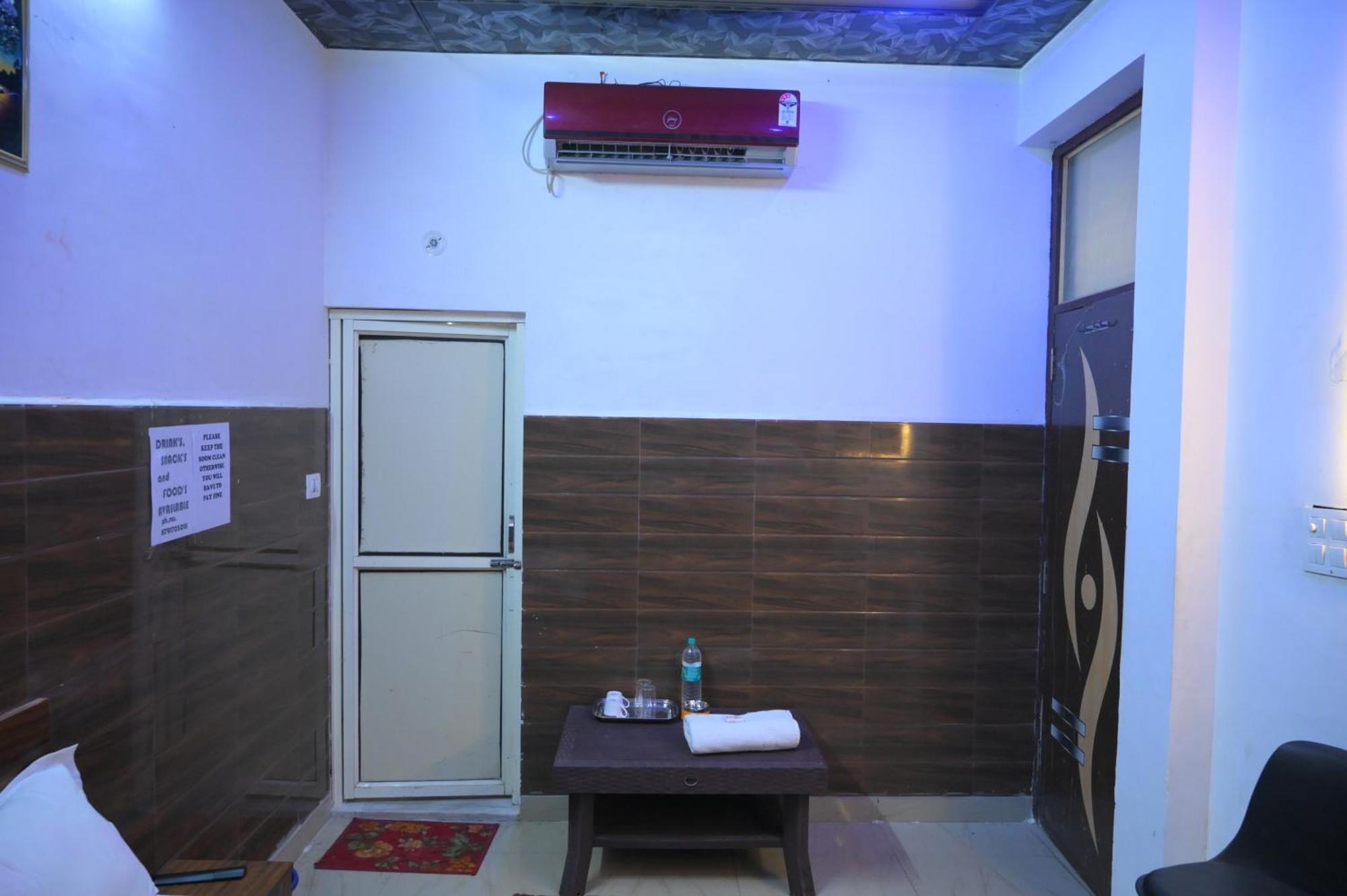 Hotel Starlight Meerut Dış mekan fotoğraf