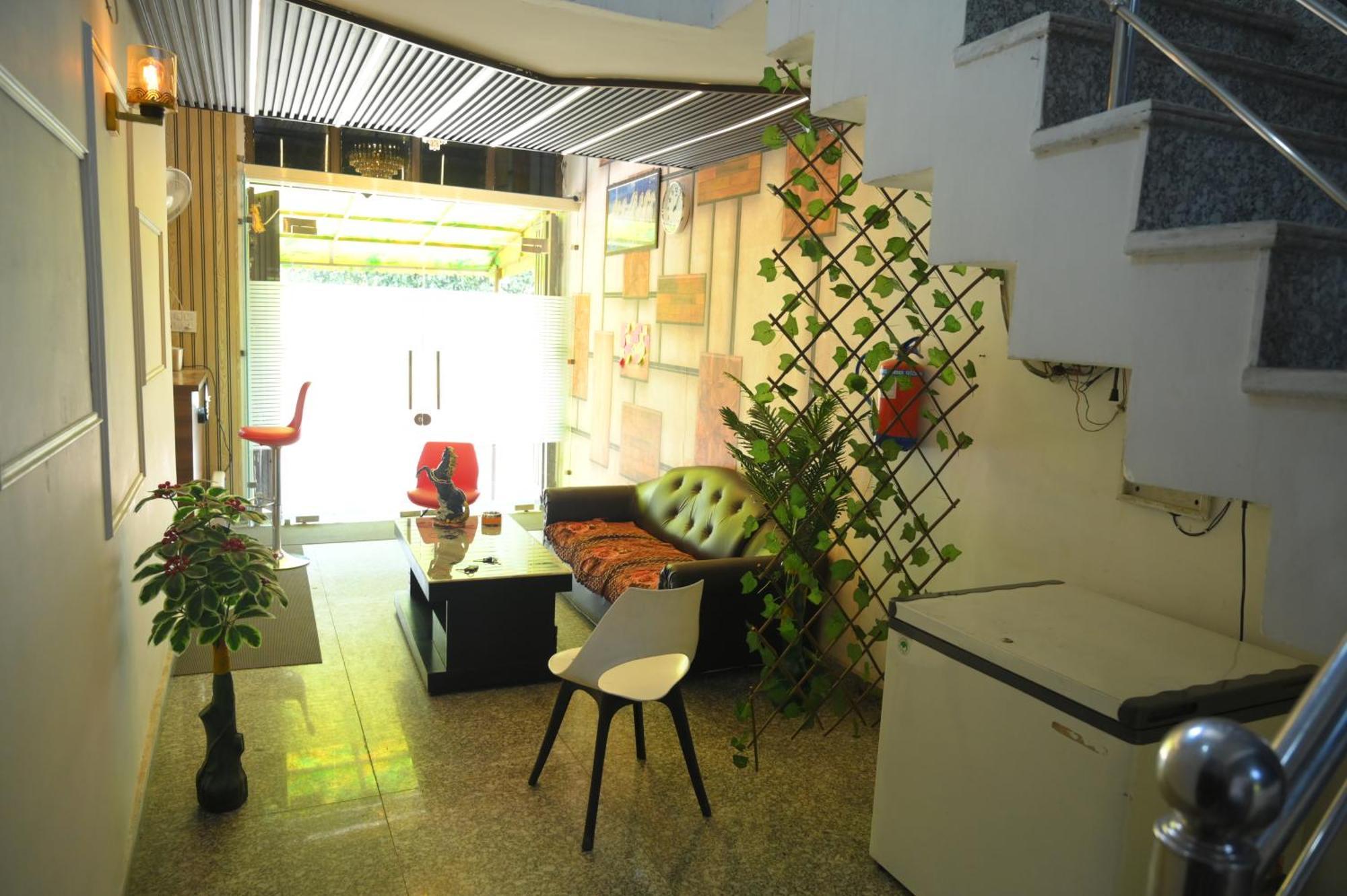 Hotel Starlight Meerut Dış mekan fotoğraf