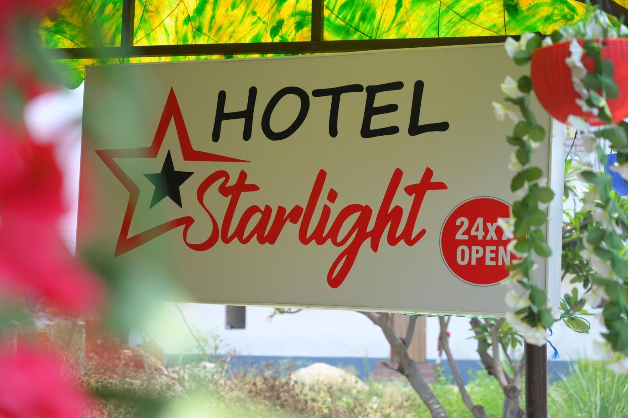 Hotel Starlight Meerut Dış mekan fotoğraf